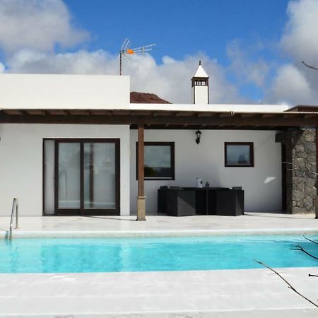 Villa Lola Playa Blanca  Exterior photo