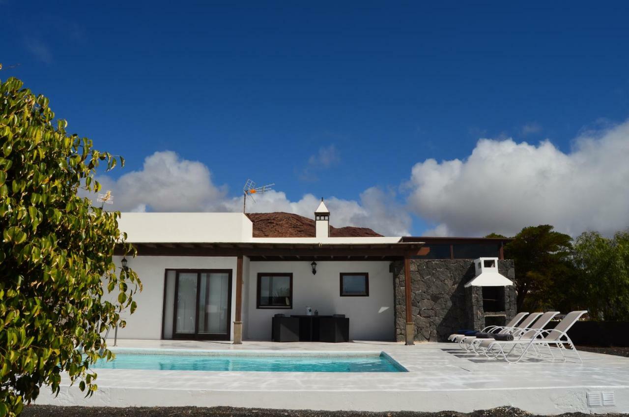 Villa Lola Playa Blanca  Exterior photo
